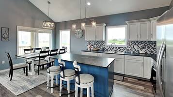 House (2 Bedrooms) | Property amenity