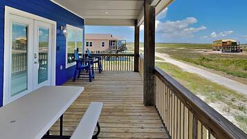 House (2 Bedrooms) | Front of property