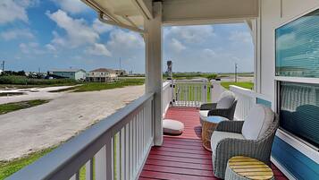 House (4 Bedrooms) | Property amenity