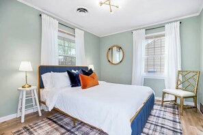 3 chambres, fer et planche à repasser, lit parapluie, Wi-Fi gratuit