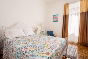 2 bedrooms, Internet, bed sheets