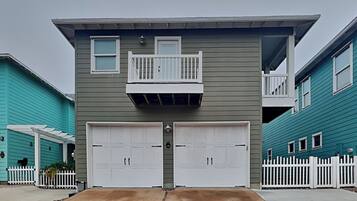 House (4 Bedrooms) | Property amenity