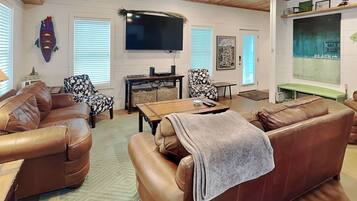 House (4 Bedrooms) | Property amenity