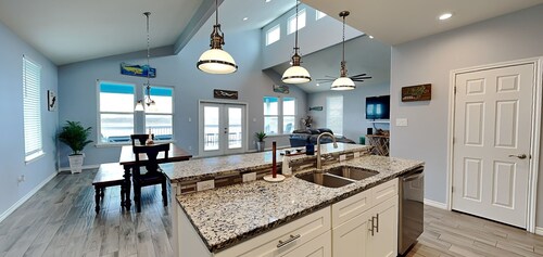 La Sirena by Silver Sands Vacation Rentals