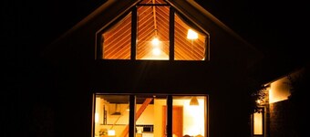 GuestReady - Green OceanView Relaxing Cottage