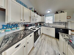 Studio (2 Bedrooms) | Property amenity - Southern Comfort by Silver Sands Vacation Rentals (Port Aransas)
