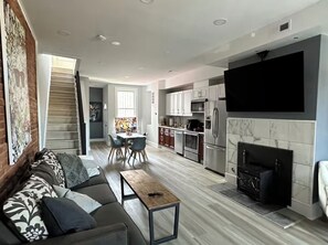 TV connectée, cheminée