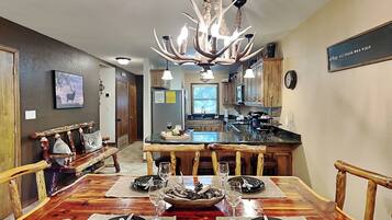 Kondominium (2 Bedrooms) | Fasilitas properti