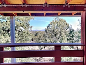 House (3 Bedrooms) | Property amenity