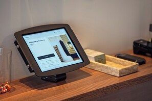 Reception - Residency NO7 (Berlin)