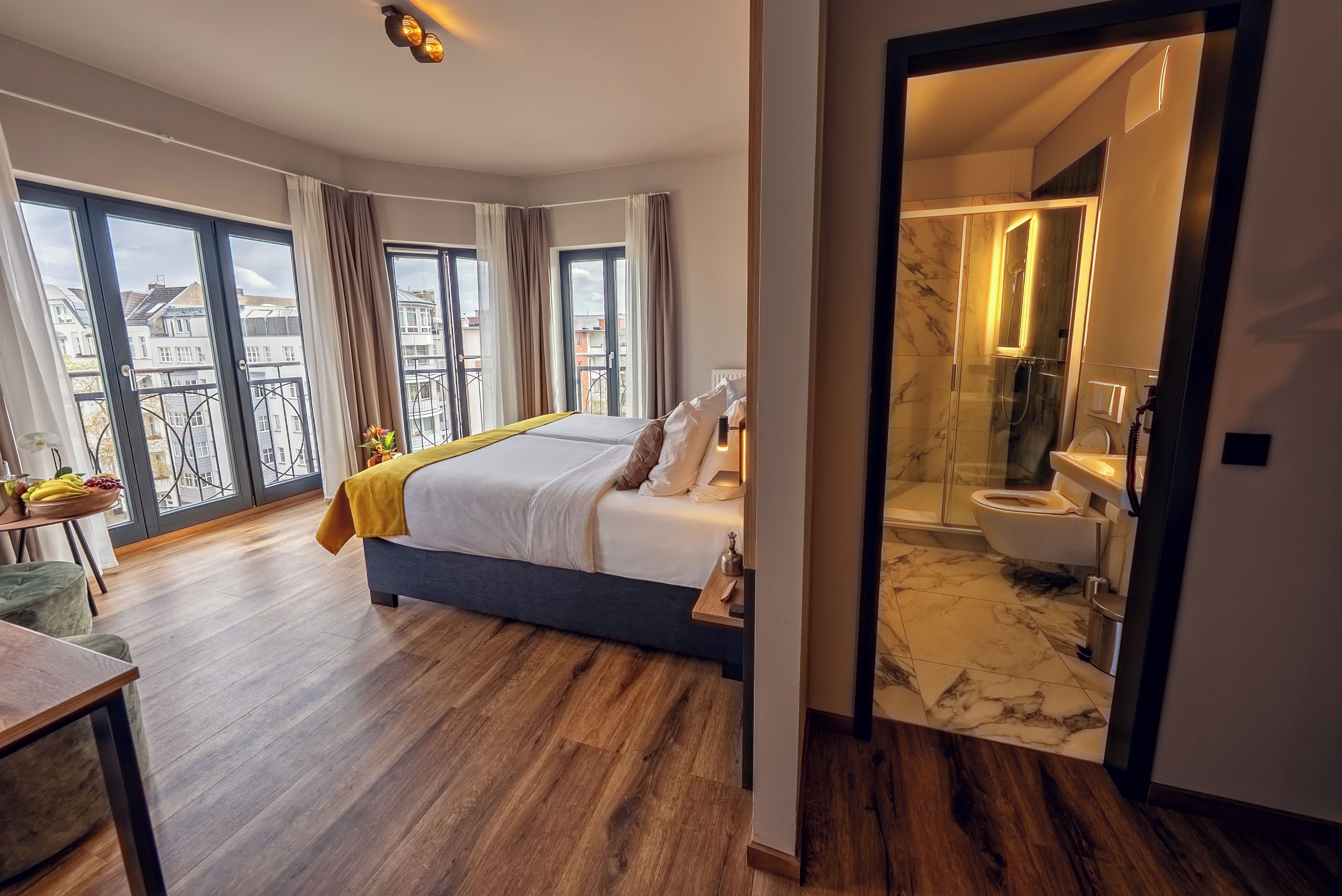 In-room safe, desk, laptop workspace, free WiFi