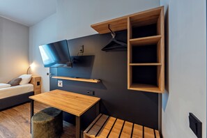 패밀리 콘도, 마당 전망 | 객실 내 금고, 책상, 노트북 작업 공간, 무료 WiFi