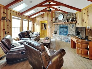 Casa (4 Bedrooms) | Vista frontal de la propiedad