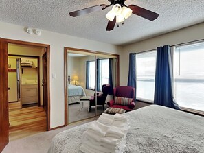 Condo (6 Bedrooms) | Property amenity