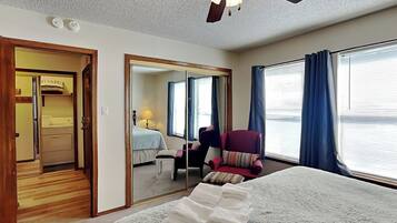 Condo (6 Bedrooms) | Property amenity