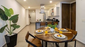 Dining - Sunset Views,  5min walk to Beach, Rooftop Pool (Puerto Vallarta)