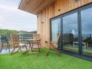 Outdoor dining - Swallows Nest (St Ives)