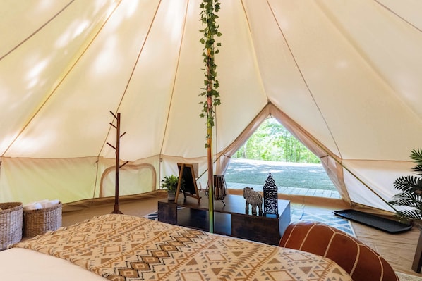 1 habitación, wifi y ropa de cama