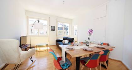 Familienfreundliches Apartment in Zurich, Stadtblick, Kuche & WLAN!
