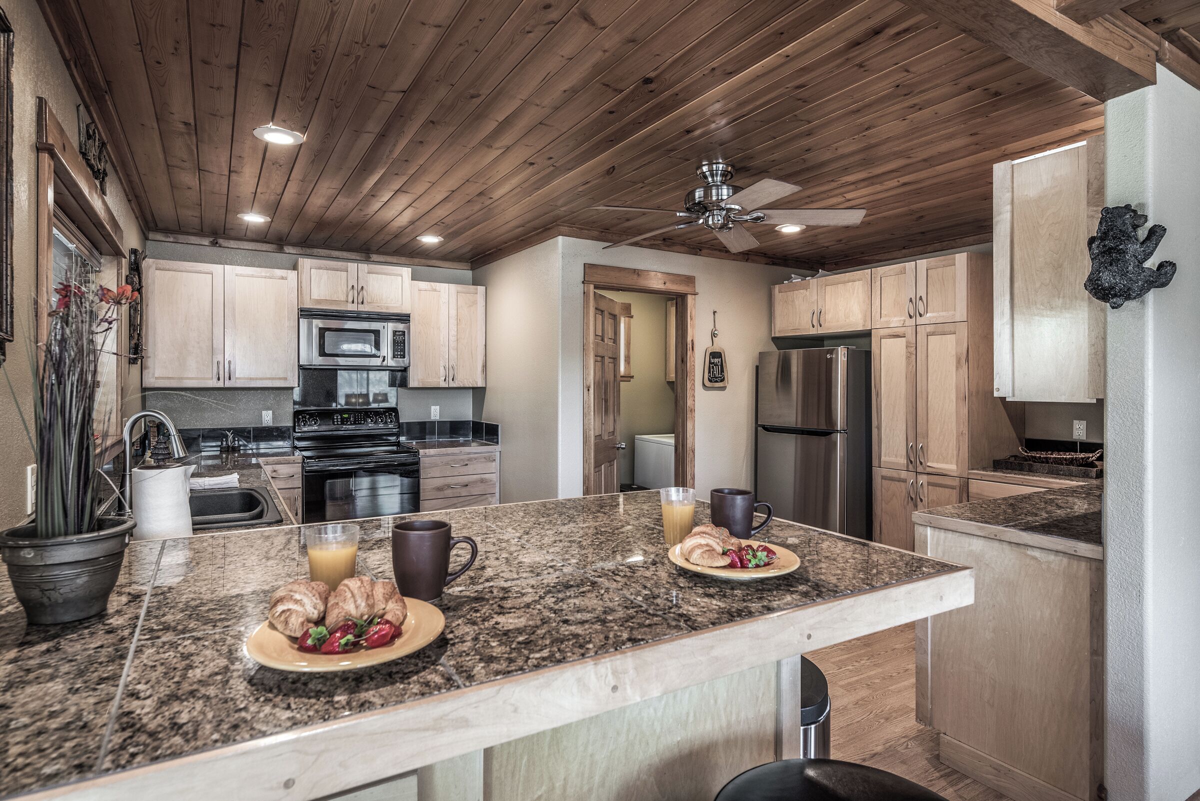 Studio (4 Bedrooms) | Property amenity