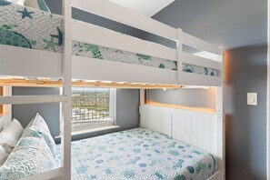 3 Schlafzimmer, Bügeleisen/Bügelbrett, Bettwäsche