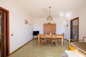 Dining room - Villetta Oasi Blu Clima e Private Parking (Porto Cesareo)