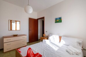 House, 1 Bedroom, Smoking, Balcony | 1 bedroom - Villetta Oasi Blu Clima e Private Parking (Porto Cesareo)