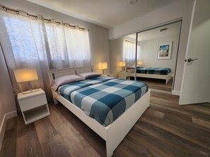 4 Schlafzimmer, Bügeleisen/Bügelbrett, WLAN, Bettwäsche