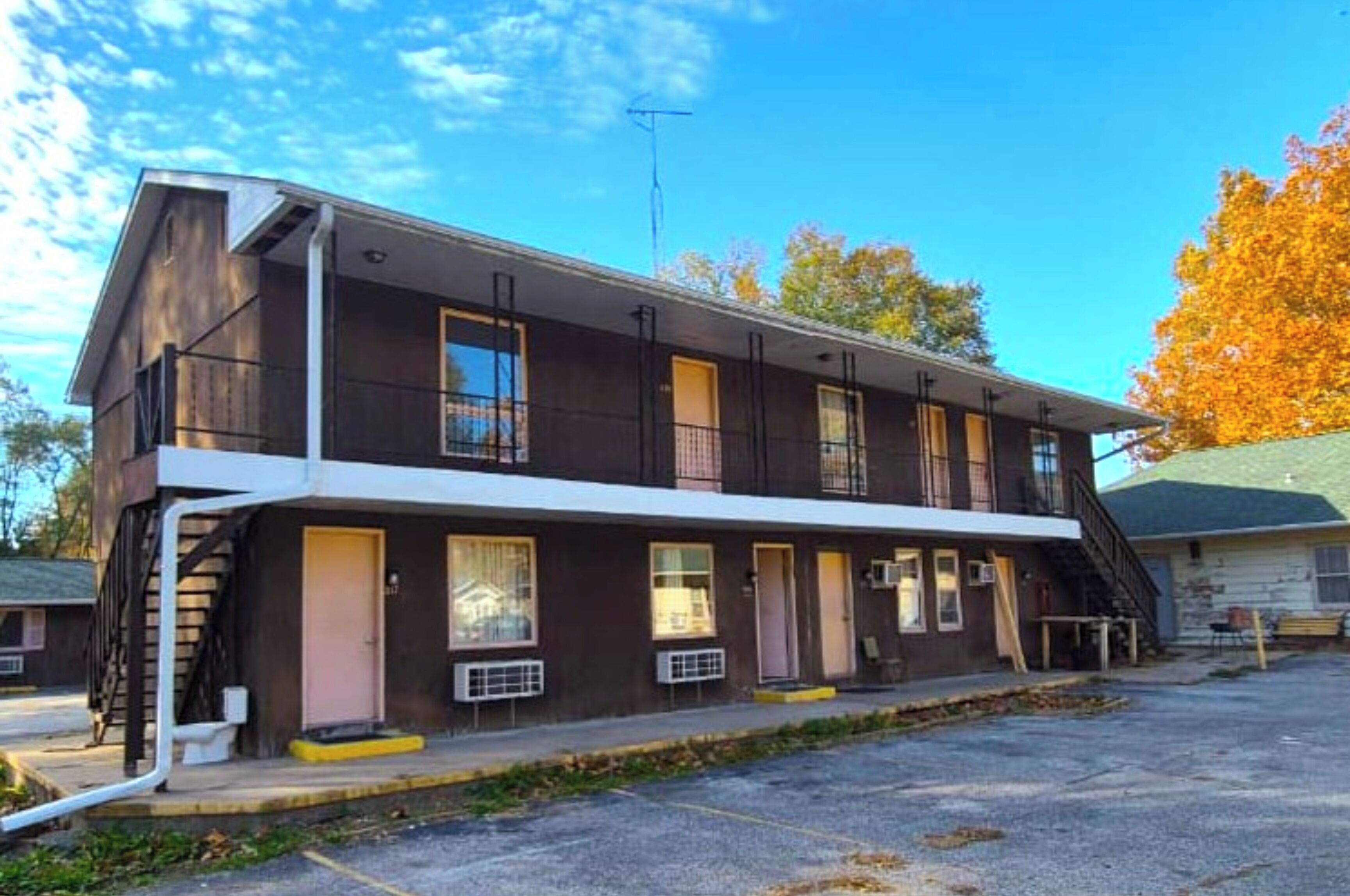 واجهة المنشأة