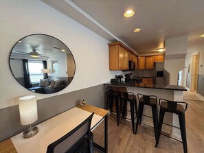 Coffee/tea maker, fridge, microwave, oven
