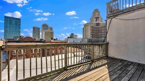 Property grounds - Charming 2BD by Independence Hall | Sleeps 6 (Philadelphia)