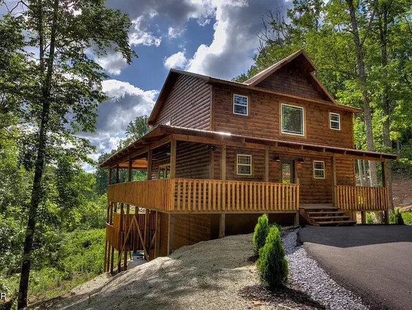 开间 (3 Bedrooms) | 外观