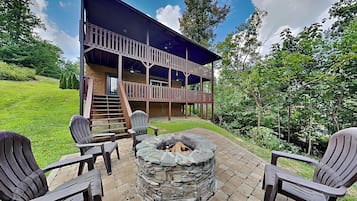 Estudio (3 Bedrooms) | Servicio de la propiedad