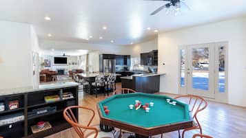 Nhà (3 Bedrooms) | Tiện nghi, dịch vụ nơi lưu trú