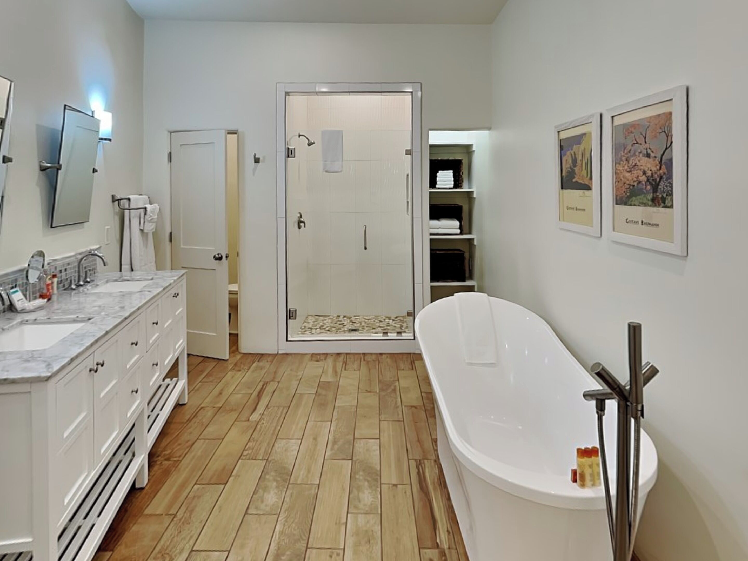 House (3 Bedrooms) | Property amenity