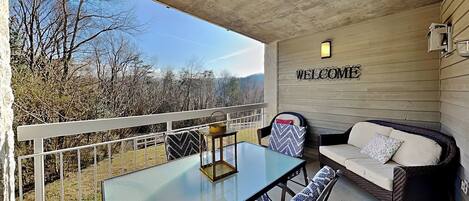 Condo (2 Bedrooms) | Outdoor dining