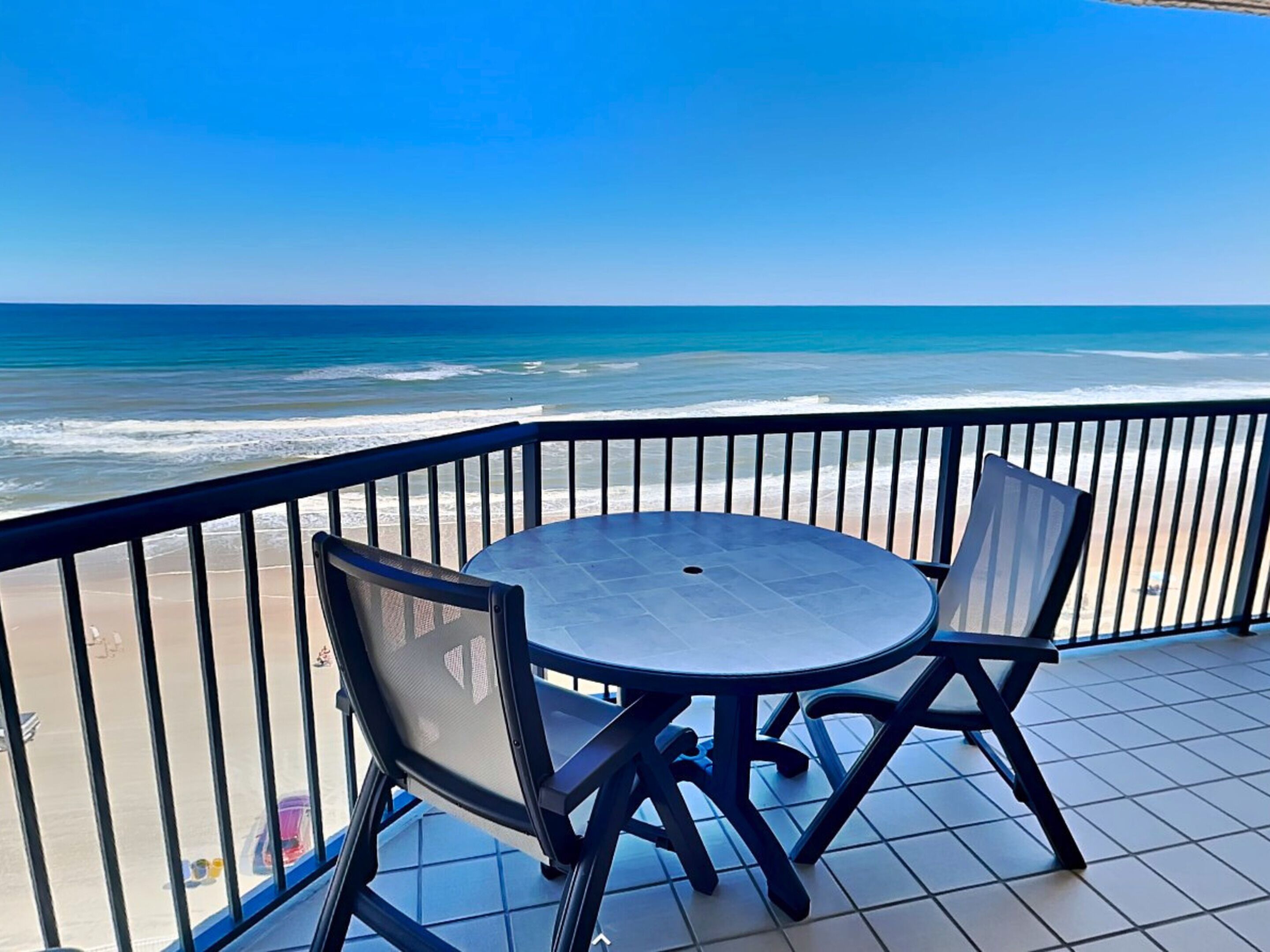 Apartamento (3 Bedrooms) | Restaurante al aire libre