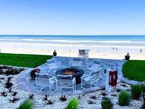 Condo (3 Bedrooms) | Property amenity - Towers Ten #801 by Distinctive Beach Rentals (Daytona Beach Shores)