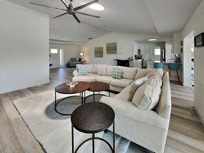 House (3 Bedrooms) | Property amenity