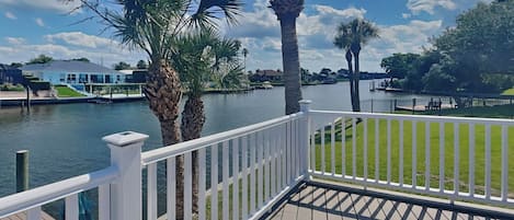 House (3 Bedrooms) | Terrace/patio