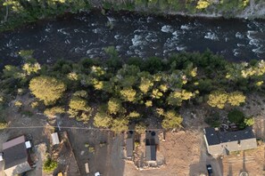 Unclassified image, 3 of 80, button - Luxurious, Riverside Chalet! Romantic Mountain Views (Buena Vista)