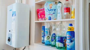 Comfort Apartment, Balcony | Laundry