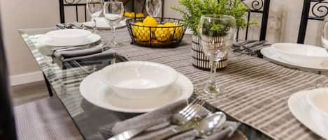 House, Patio, Courtyard View | Dining room