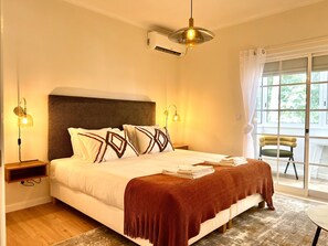 1 chambre, bureau, fer et planche à repasser, Wi-Fi gratuit