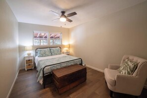3 quartos, berço de viagem, Wi-Fi, roupa de cama