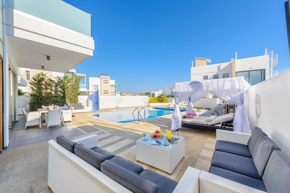 Villa