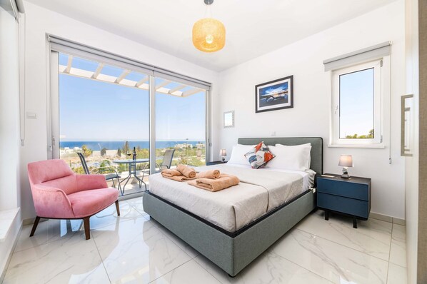 Villa - Mylos Lifestyle Seaview Villa 37 (Paralimni)