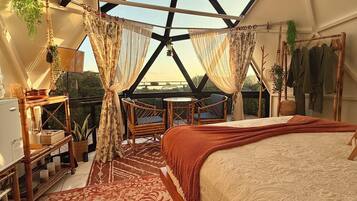 1 habitación, wifi y ropa de cama