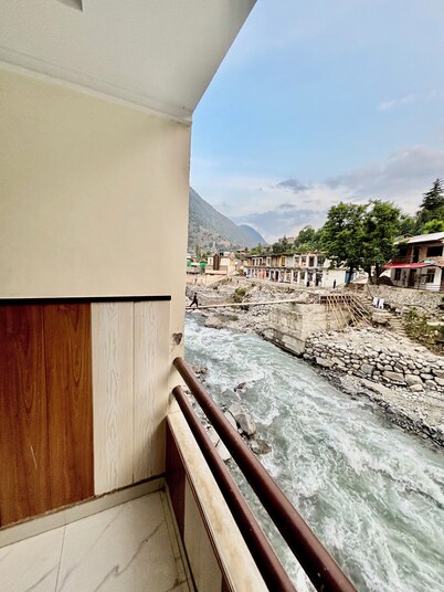 Torwal plaza and guest house 