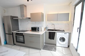 Private kitchen - Paradisio-2913-Two bedroom just a short way from rue d'Antibes (Cannes)